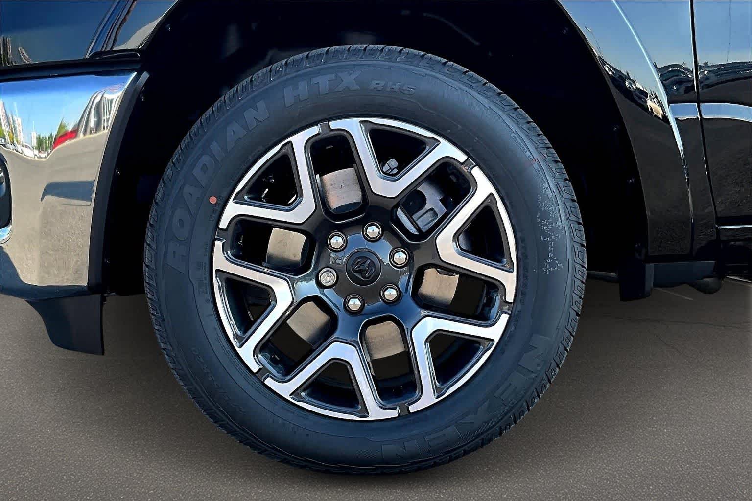 Thumbnail: 2026 RAM 1500 - 8