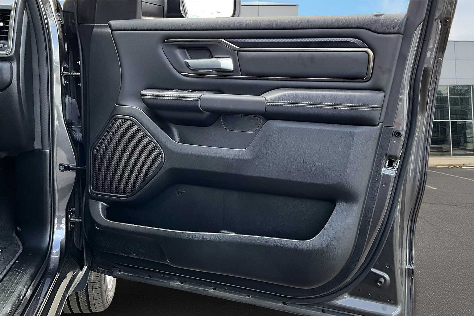 2023 RAM 1500 Sport 25
