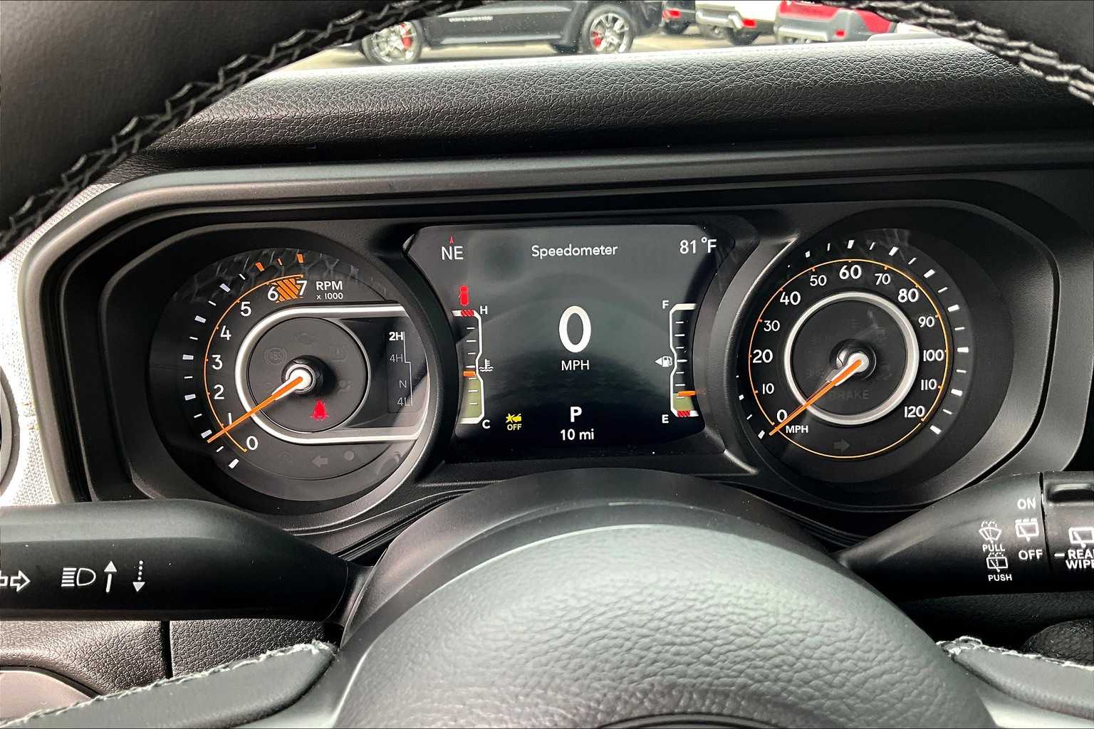 Thumbnail: 2025 Jeep Wrangler - 18