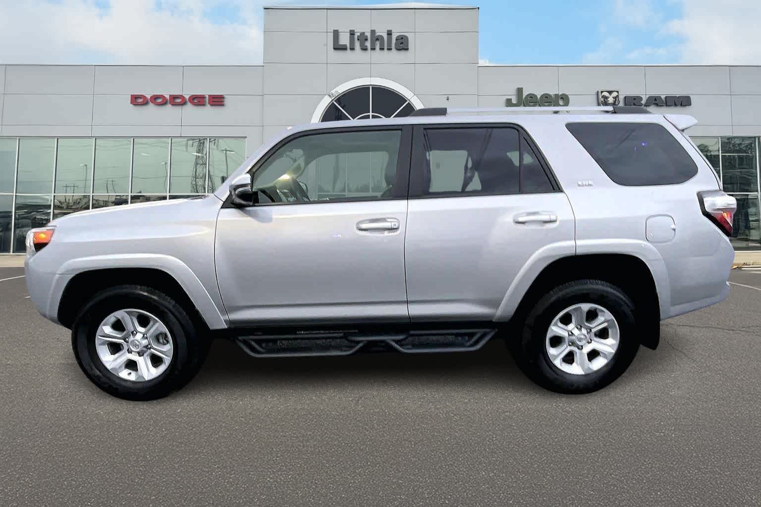 Thumbnail: 2023 Toyota 4Runner - 3