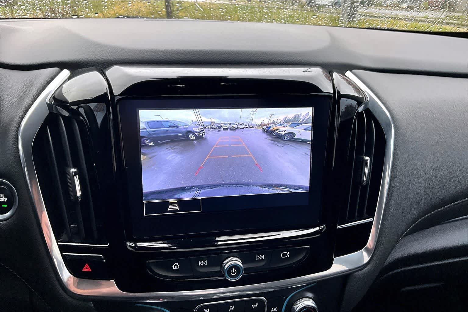 Thumbnail: 2023 Chevrolet Traverse - 27