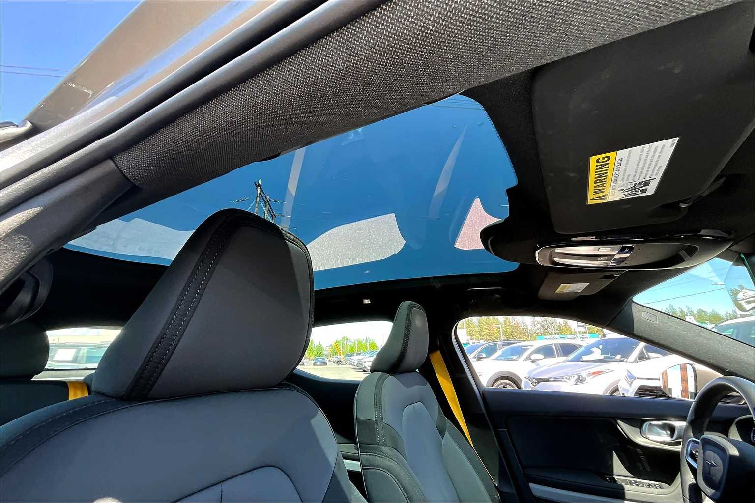 Thumbnail: 2022 Polestar 2 - 26