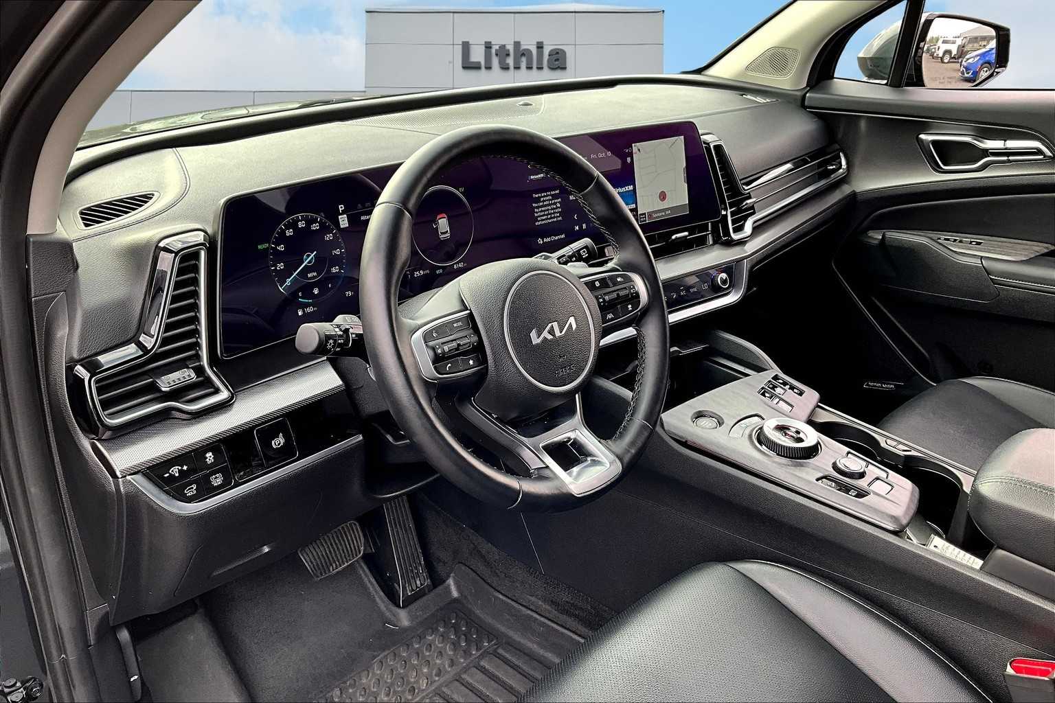 2025 Kia Sportage Hybrid photo 2