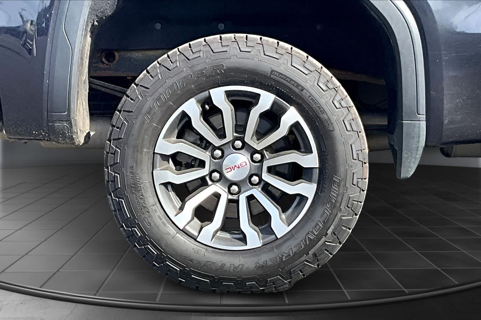 Thumbnail: 2023 GMC Sierra 1500 - 36