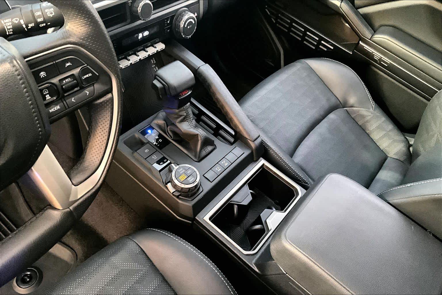 Thumbnail: 2025 Toyota 4Runner - 17