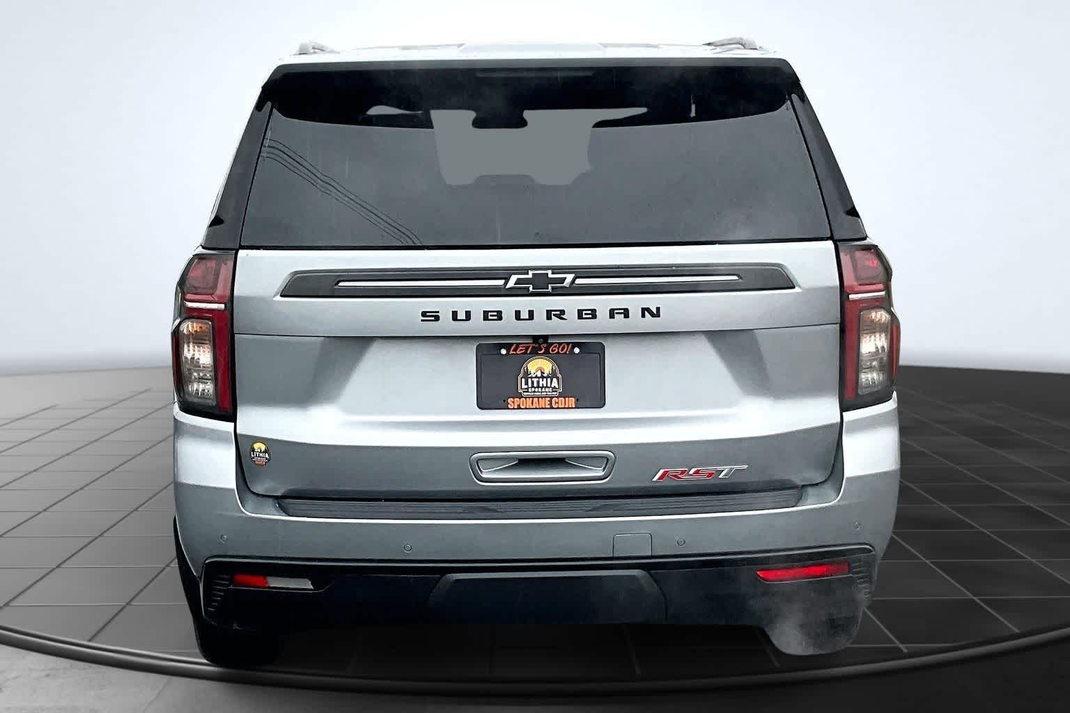 Thumbnail: 2023 Chevrolet Suburban - 5