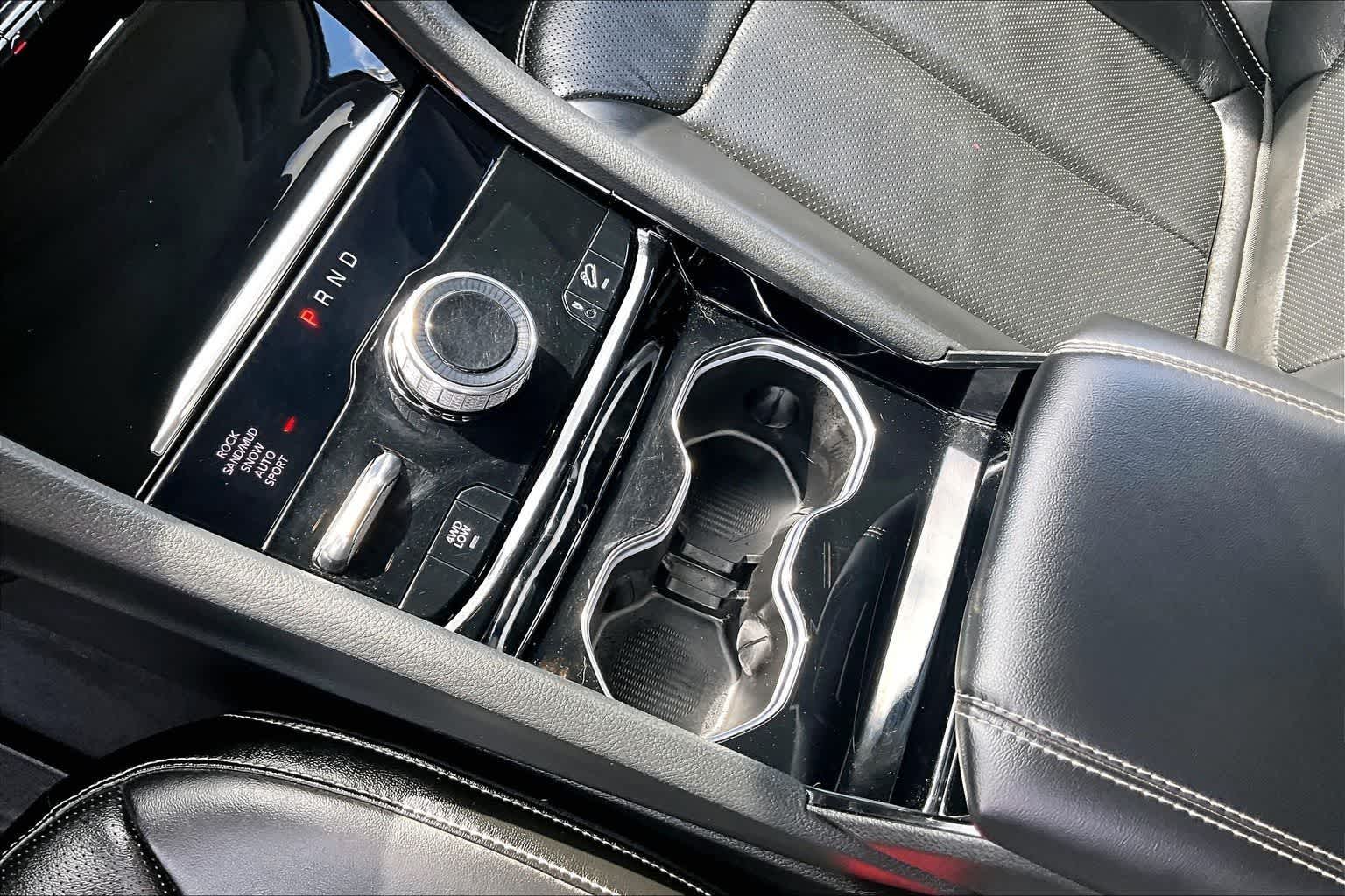 Thumbnail: 2023 Jeep Grand Cherokee - 17