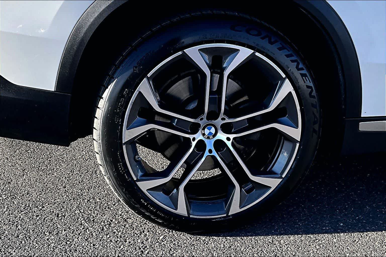 Thumbnail: 2021 BMW X5 - 35