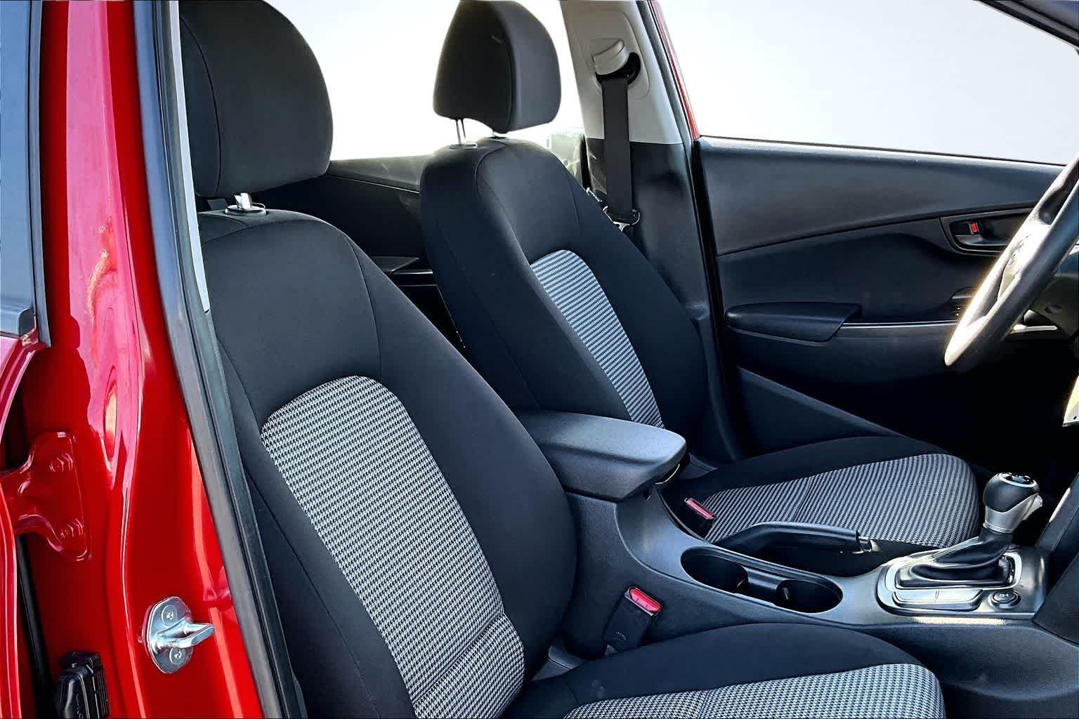 Thumbnail: 2021 Hyundai Kona - 14