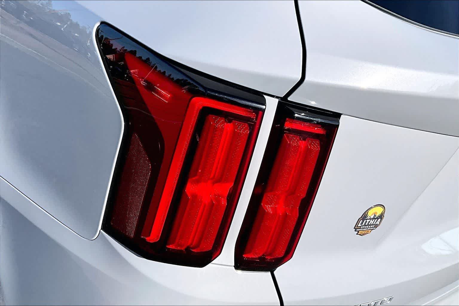 Thumbnail: 2023 Kia Sorento - 32