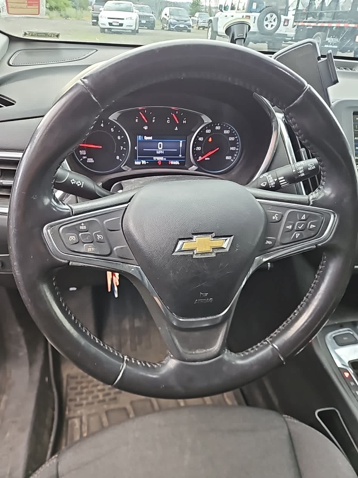 Thumbnail: 2019 Chevrolet Equinox - 8