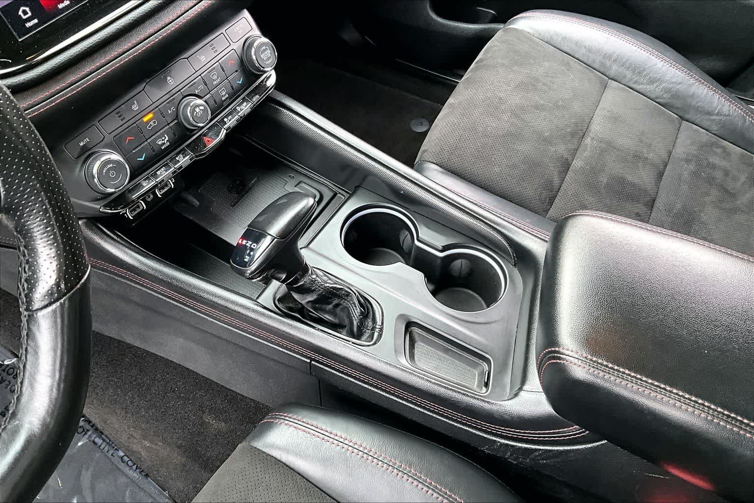 Thumbnail: 2022 Dodge Durango - 17