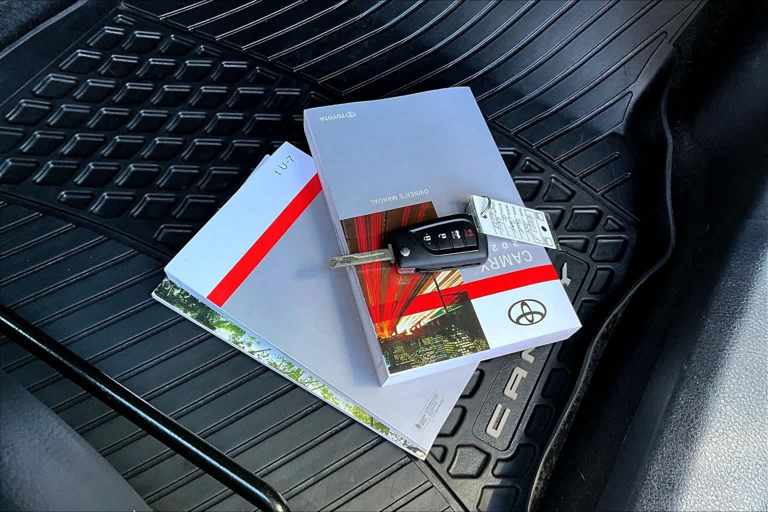 Thumbnail: 2024 Toyota Camry - 20