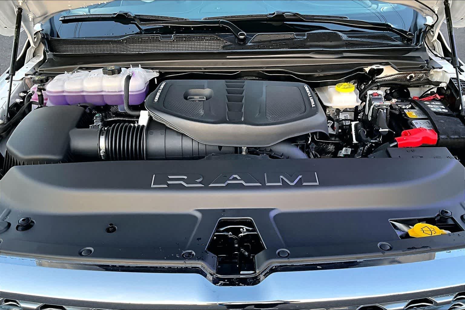 Thumbnail: 2026 RAM 1500 - 9