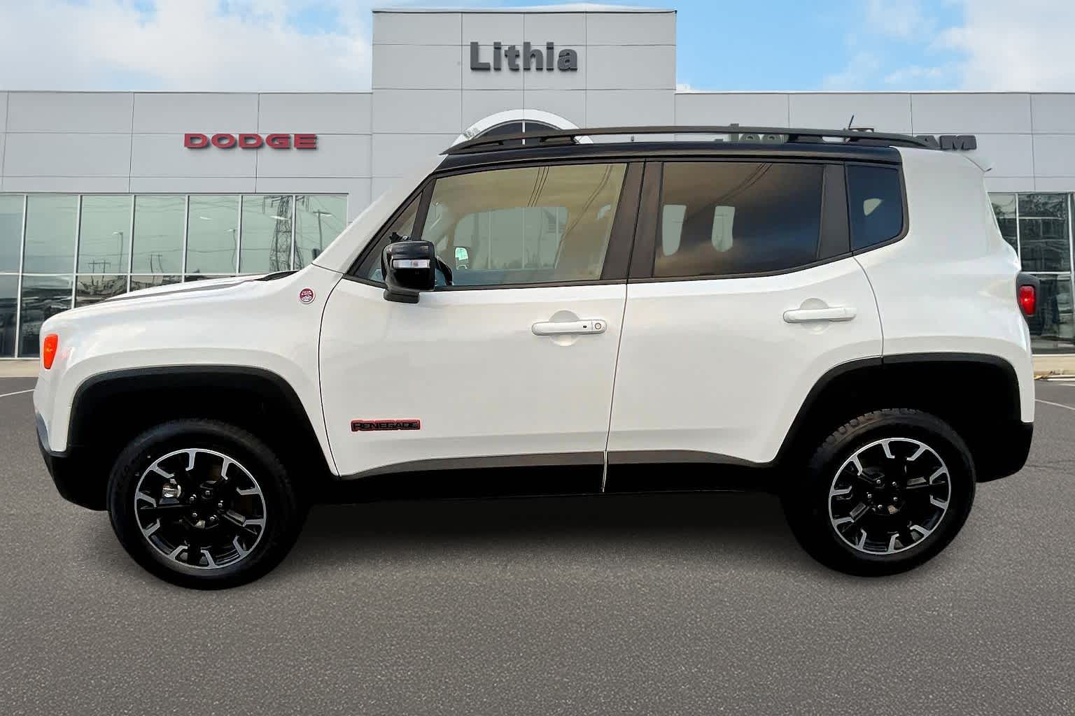 Thumbnail: 2023 Jeep Renegade - 3