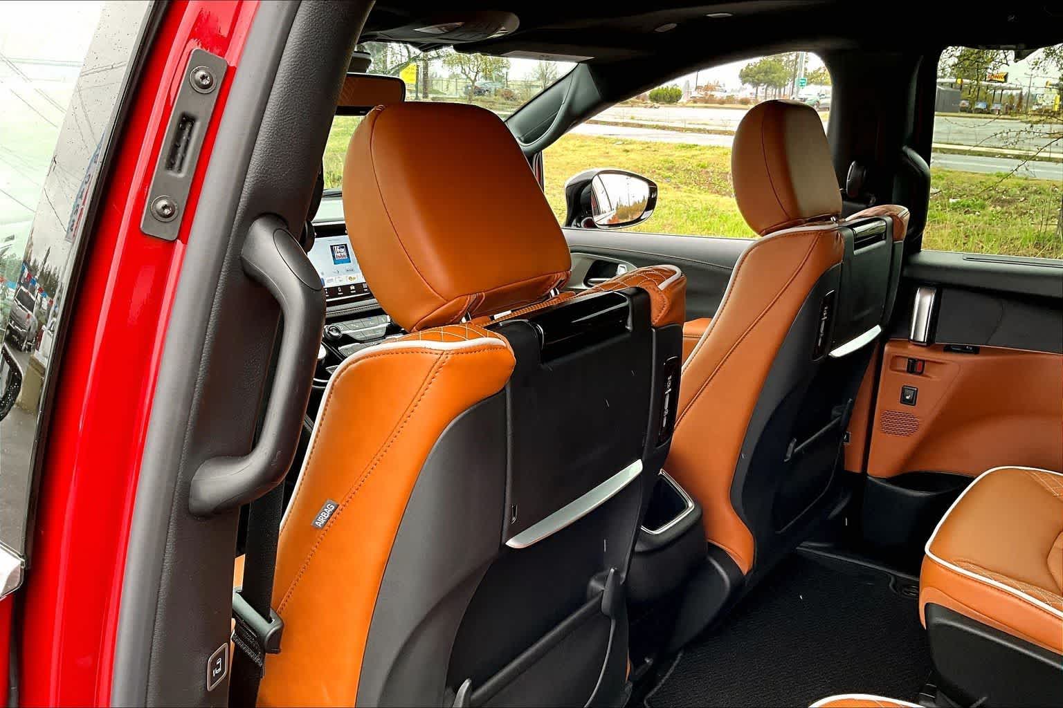 Thumbnail: 2026 Chrysler Pacifica - 12