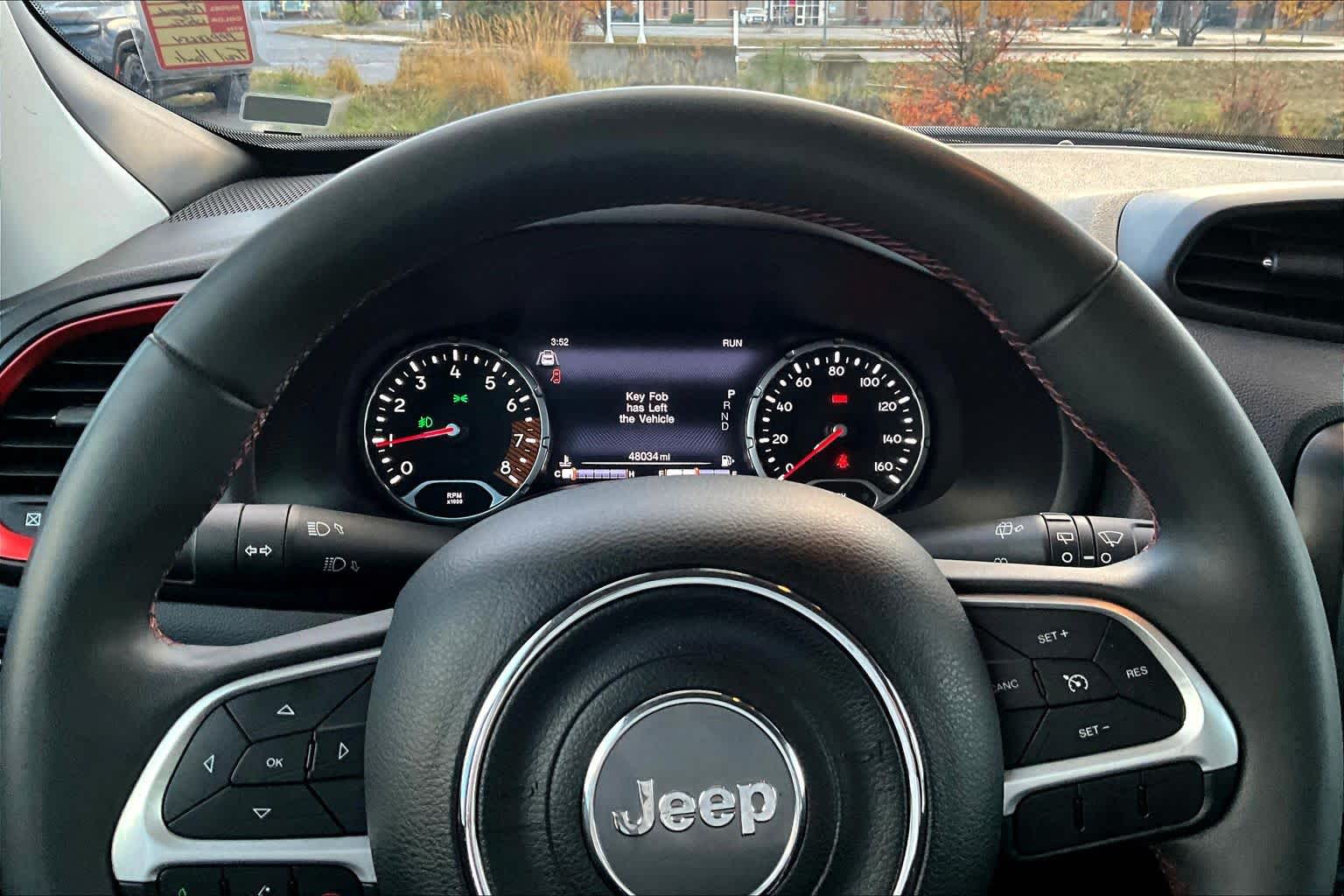 Thumbnail: 2023 Jeep Renegade - 18