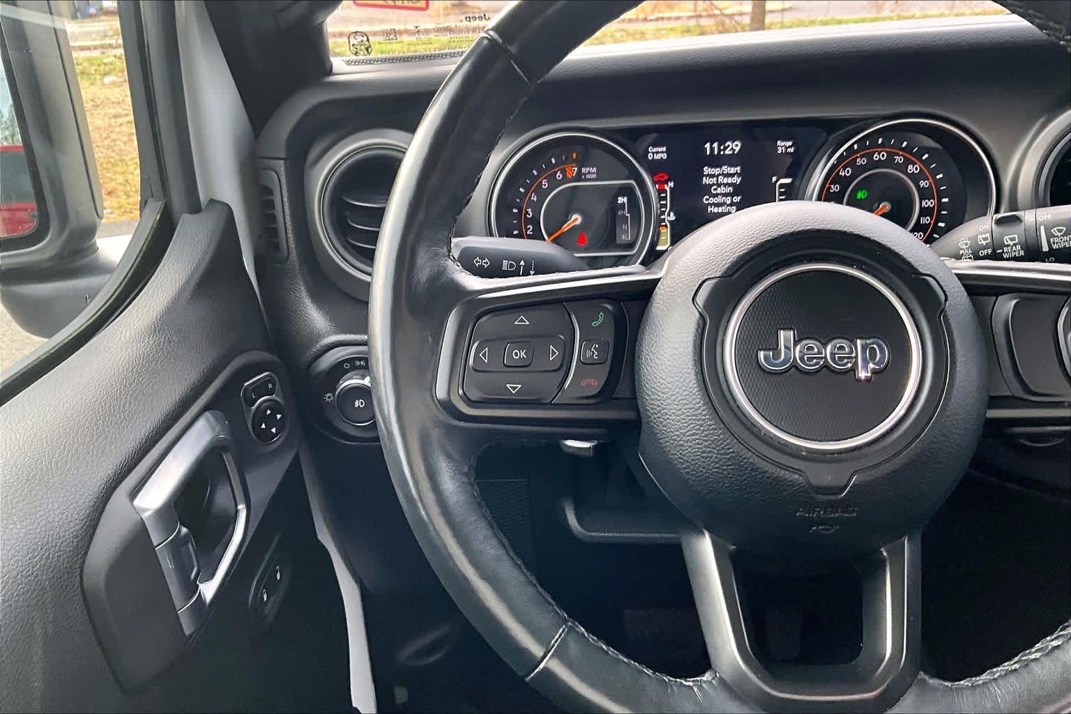 Thumbnail: 2022 Jeep Wrangler - 25