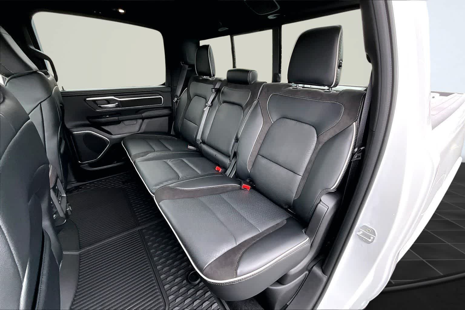 Thumbnail: 2026 RAM 1500 - 13