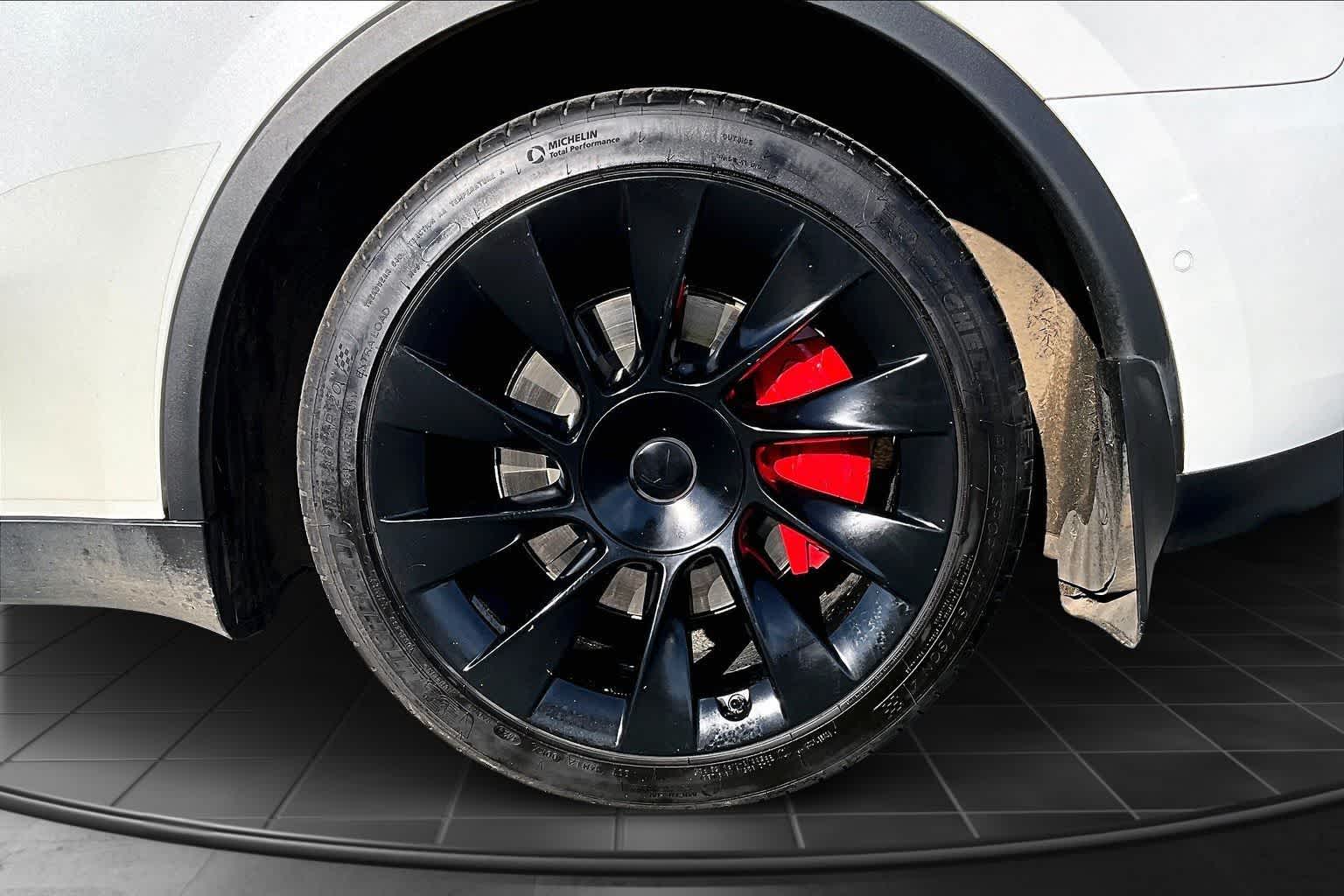 Thumbnail: 2021 Tesla Model Y - 34