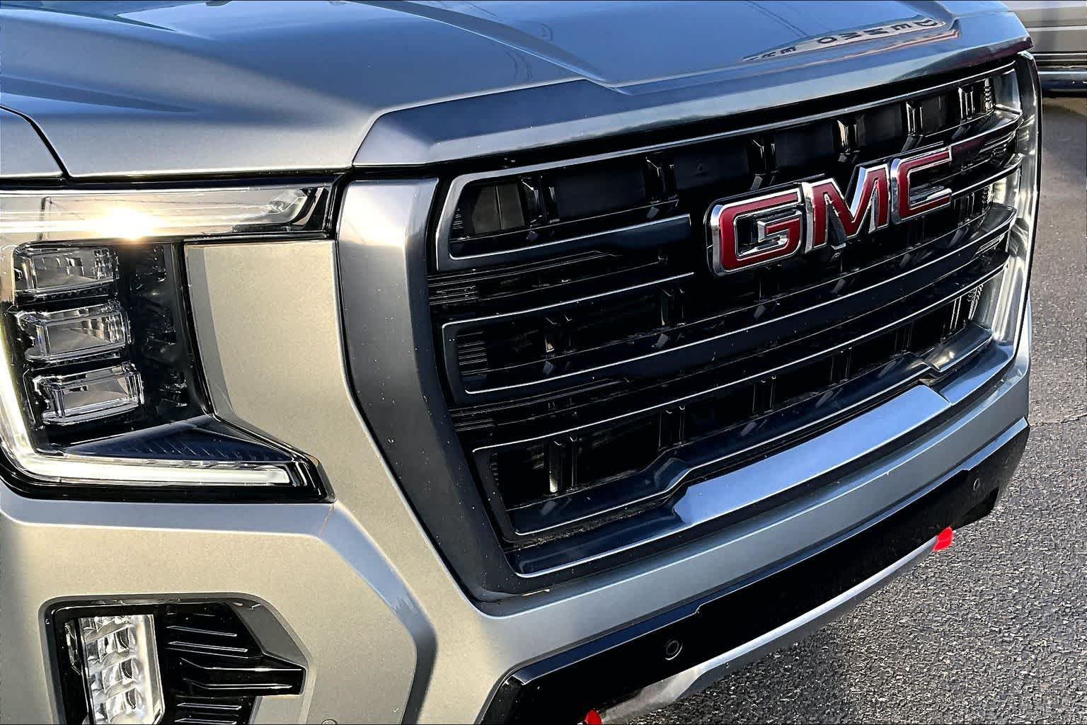Thumbnail: 2024 GMC Yukon - 33
