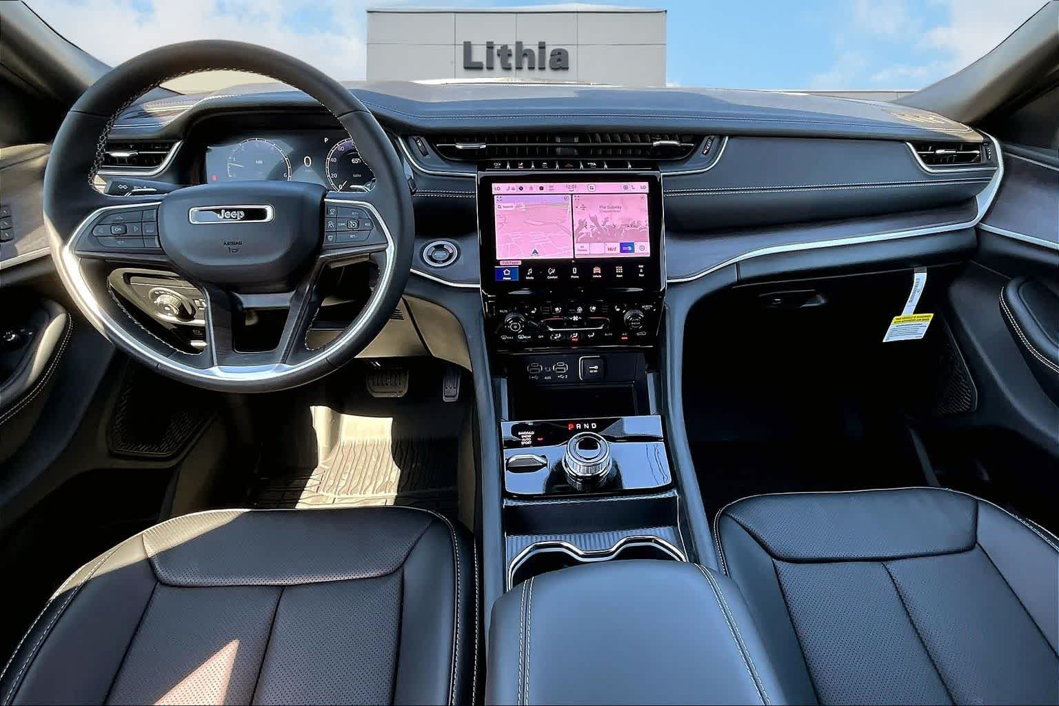 Thumbnail: 2025 Jeep Grand Cherokee L - 10