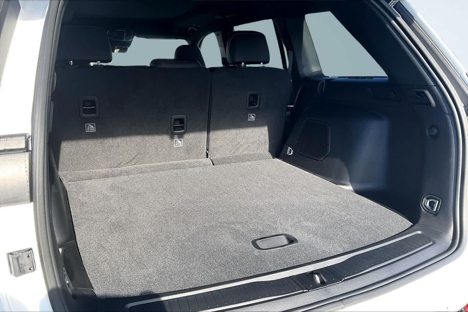 Thumbnail: 2026 Jeep Grand Cherokee - 19