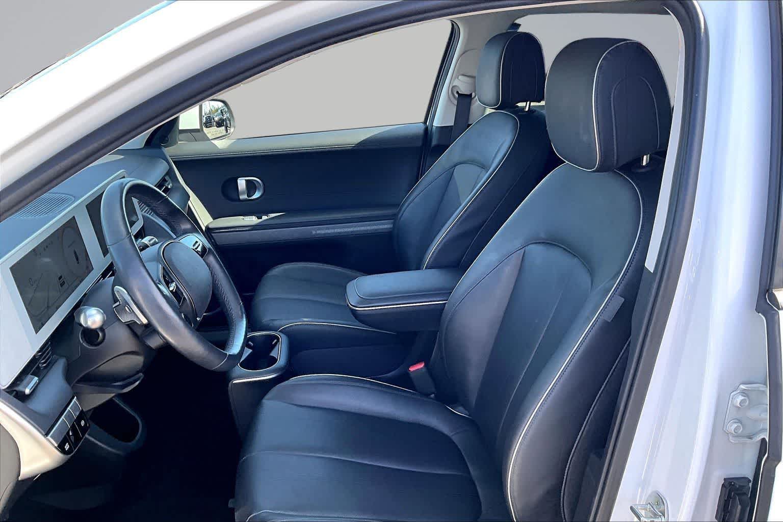 Thumbnail: 2023 Hyundai Ioniq 5 - 11