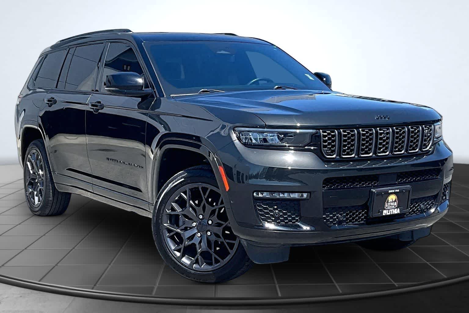 Thumbnail: 2023 Jeep Grand Cherokee L - 21