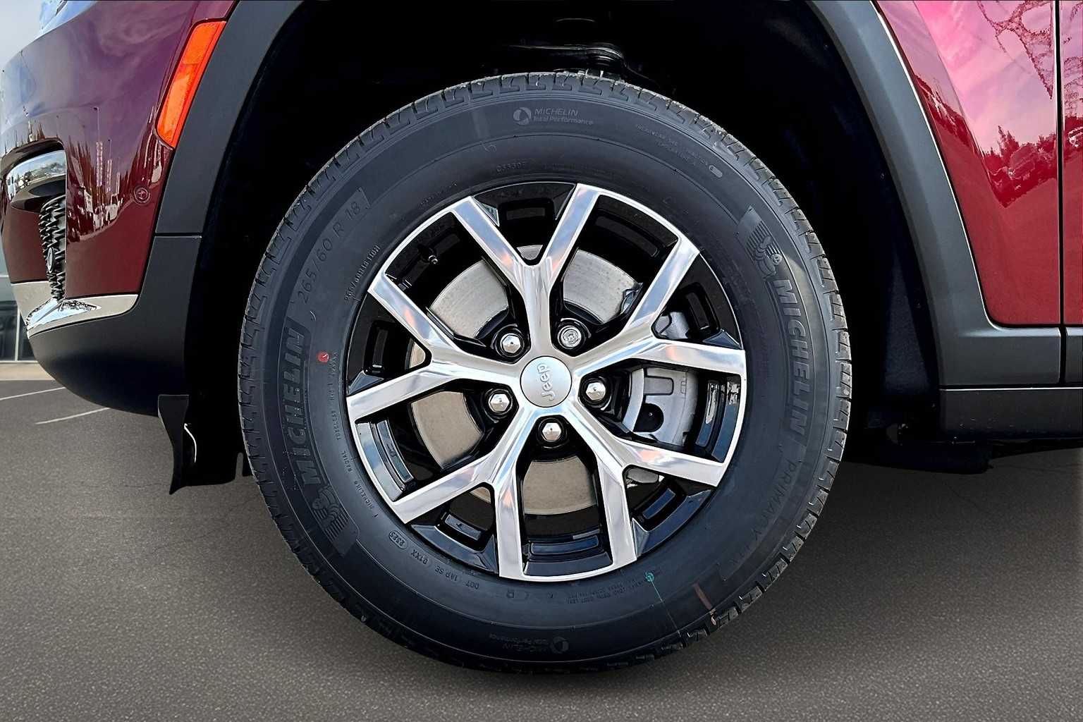 Thumbnail: 2025 Jeep Grand Cherokee L - 8