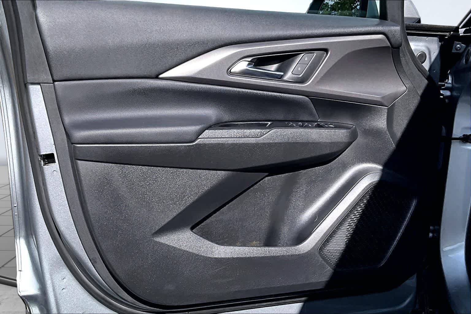 Thumbnail: 2025 Chevrolet Equinox - 28