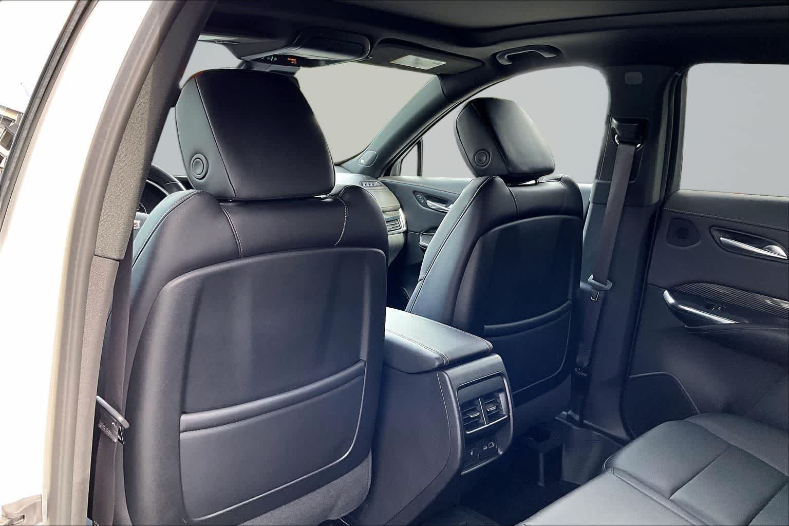 2023 Cadillac XT4 Sport - Photo 12