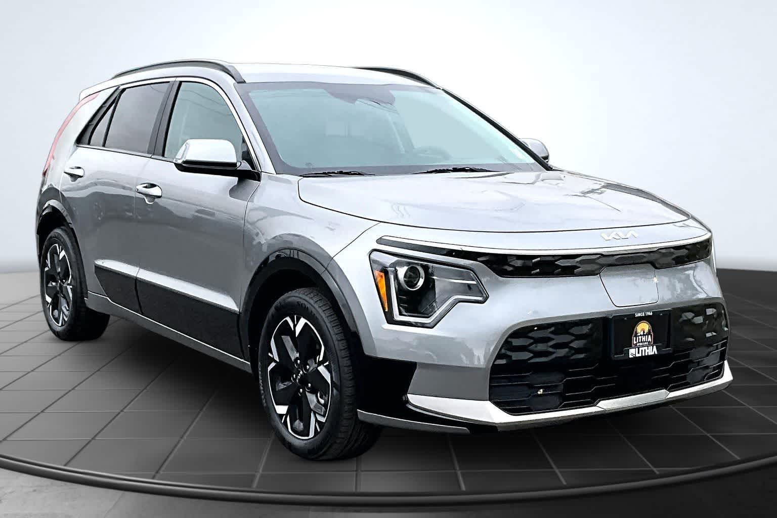 Thumbnail: 2024 Kia Niro - 22