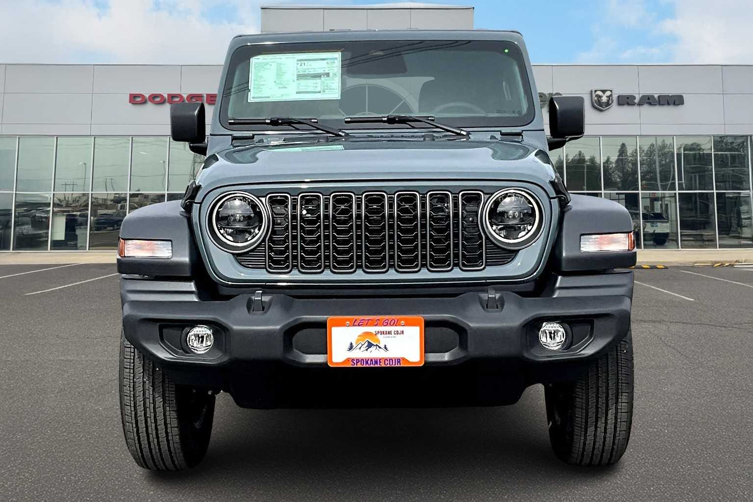 Thumbnail: 2025 Jeep Wrangler - 6