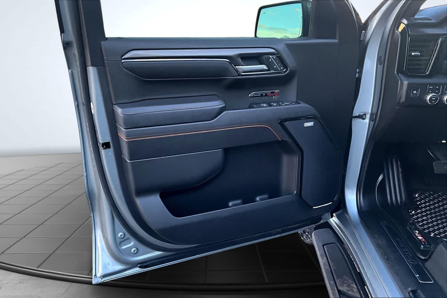 Thumbnail: 2025 GMC Sierra 1500 - 28