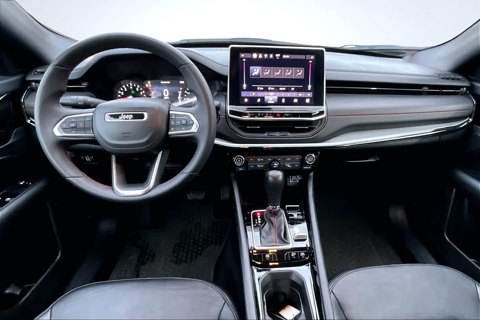 Thumbnail: 2024 Jeep Compass - 10