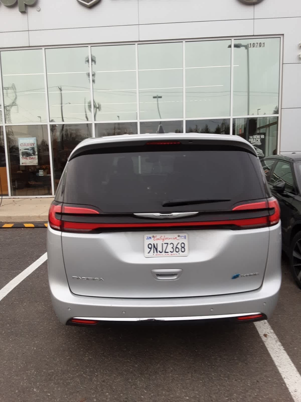 Thumbnail: 2024 Chrysler Pacifica - 5