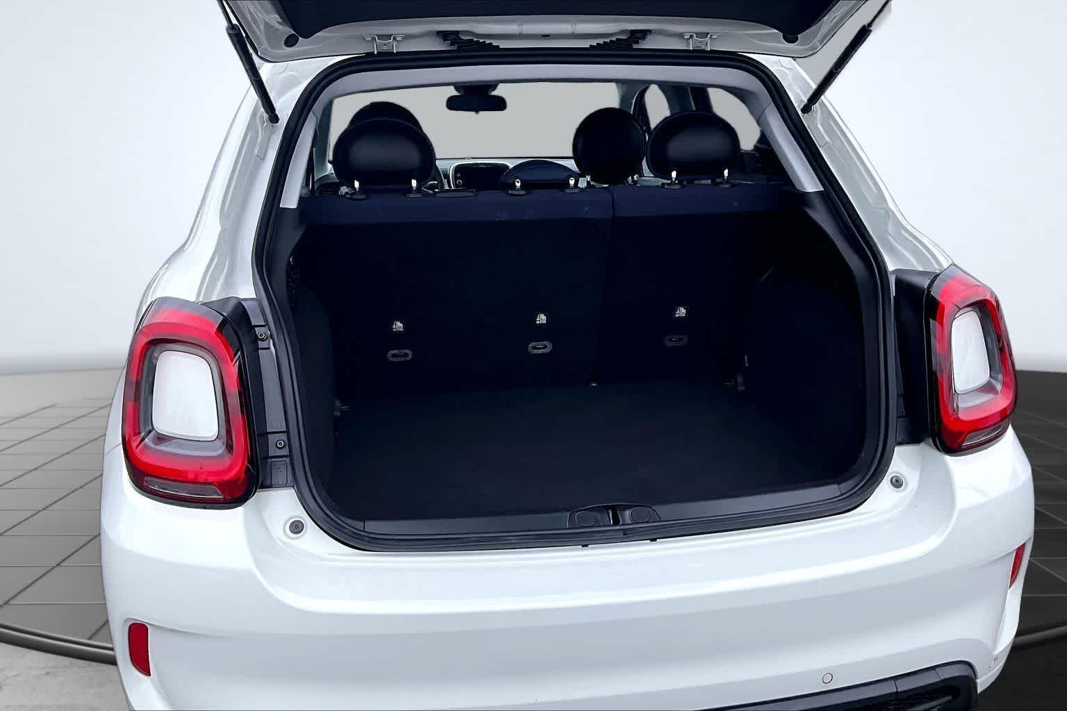 Thumbnail: 2022 Fiat 500X - 18