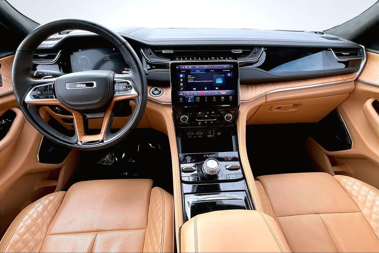 Thumbnail: 2024 Jeep Grand Cherokee L - 10