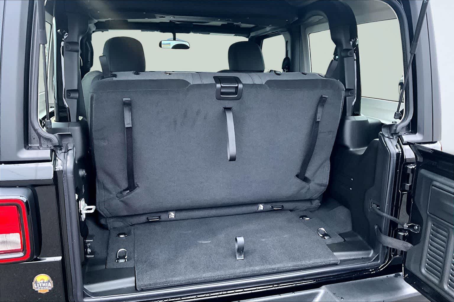 Thumbnail: 2026 Jeep Wrangler - 19