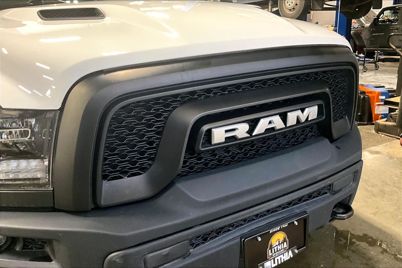 Thumbnail: 2020 RAM 1500 Classic - 33