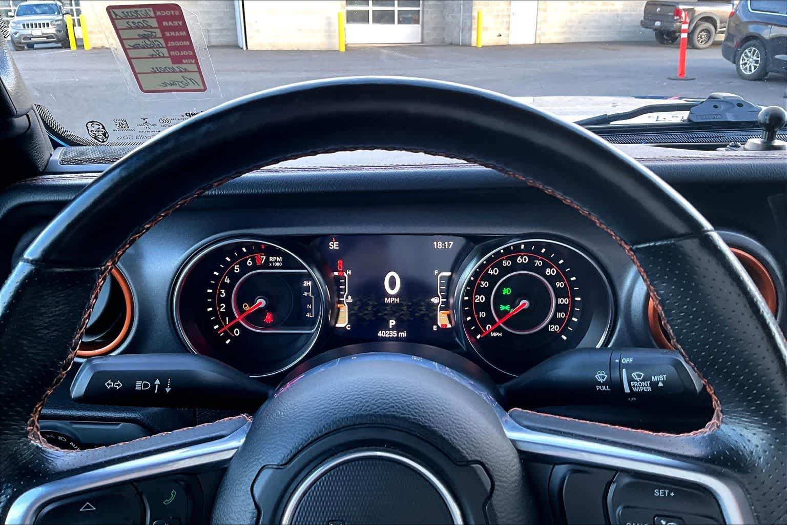 Thumbnail: 2022 Jeep Gladiator - 18