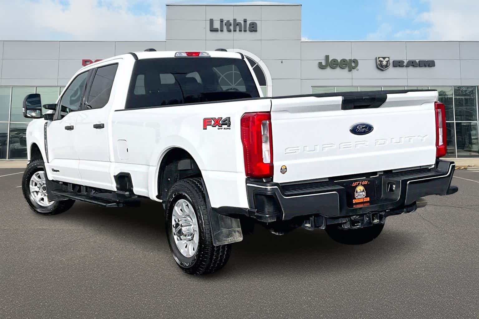 Thumbnail: 2024 Ford Econoline - 4