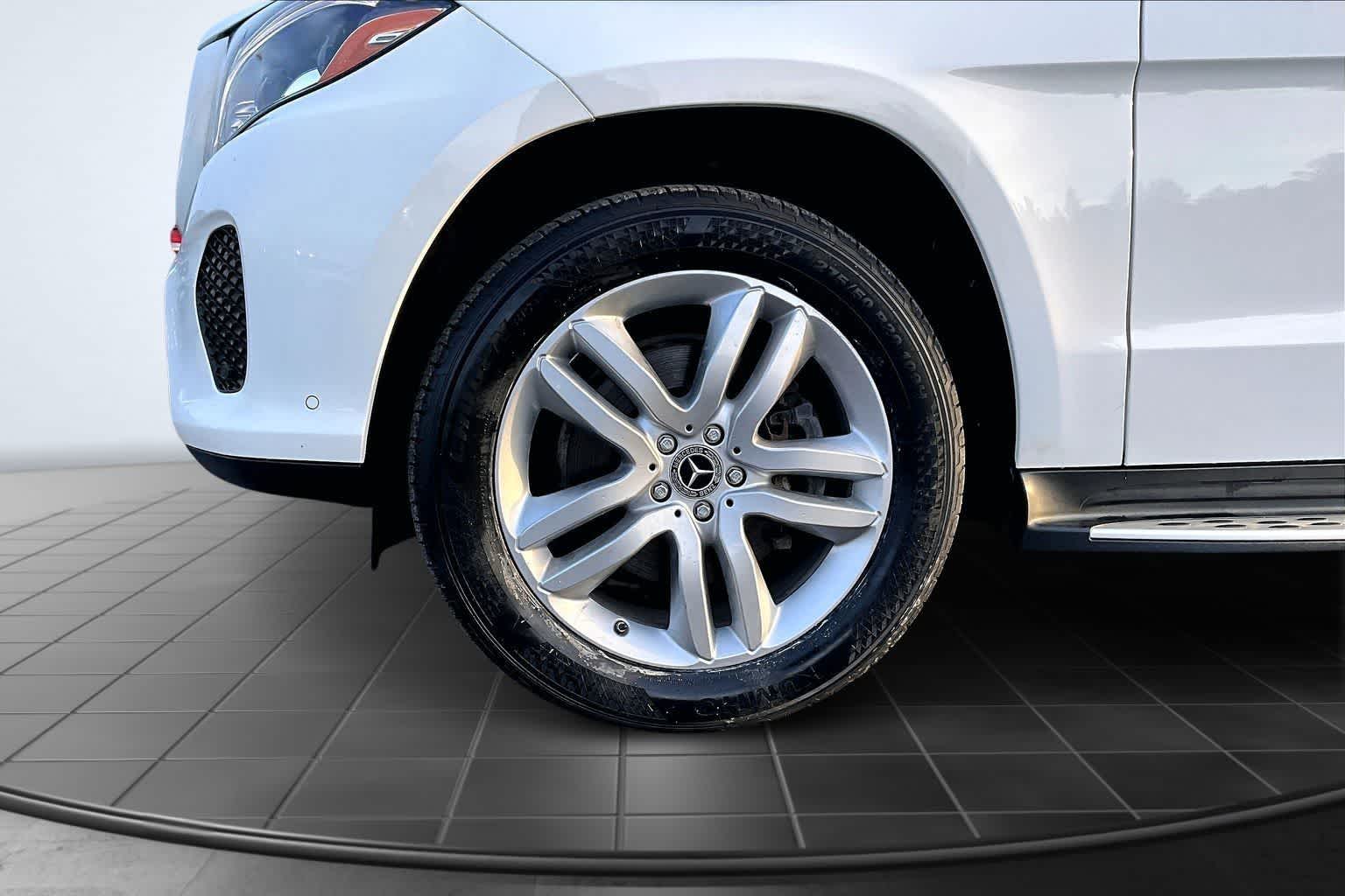 Thumbnail: 2019 Mercedes-Benz GLS - 8