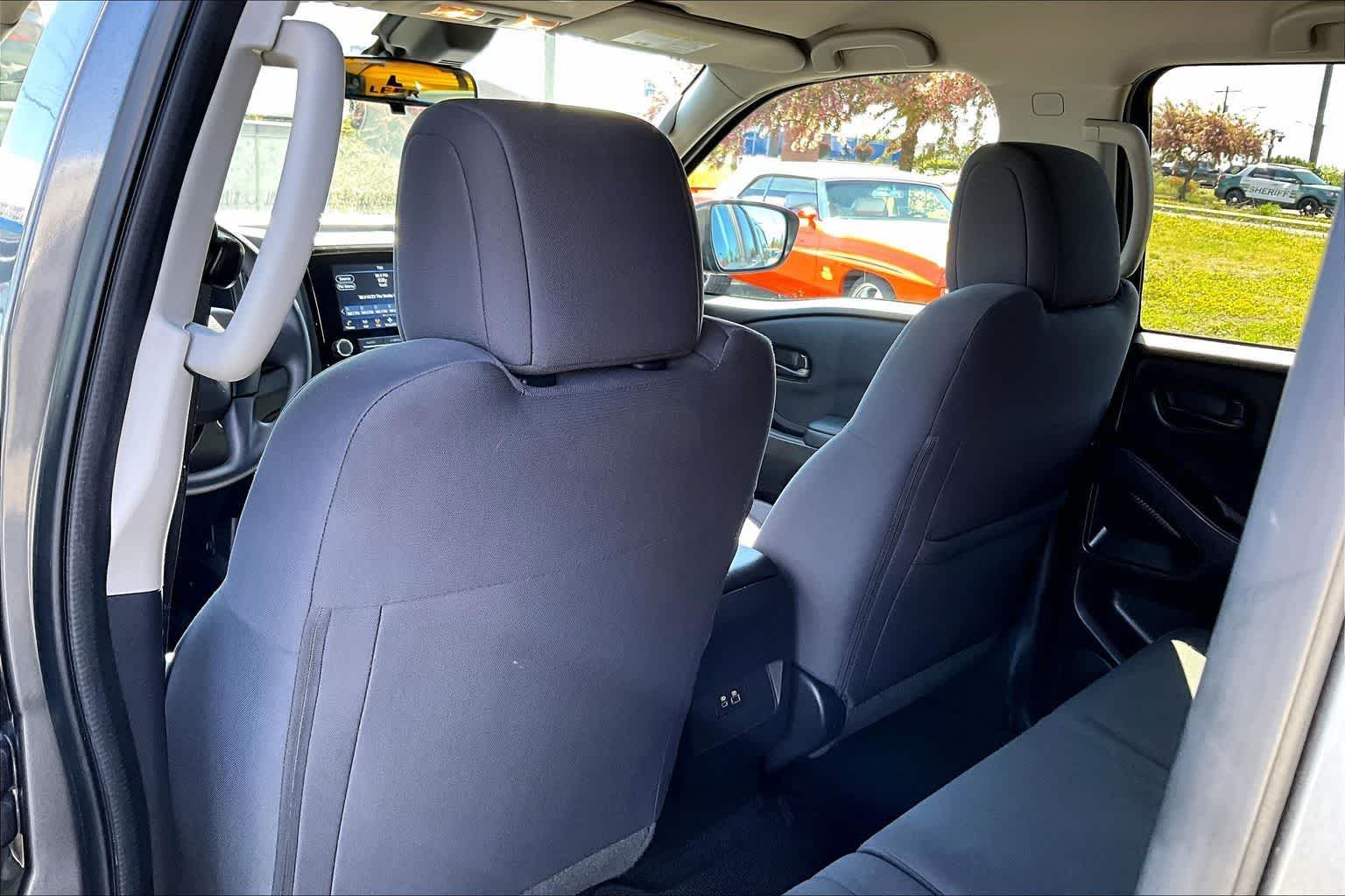 Thumbnail: 2023 Nissan Frontier - 12