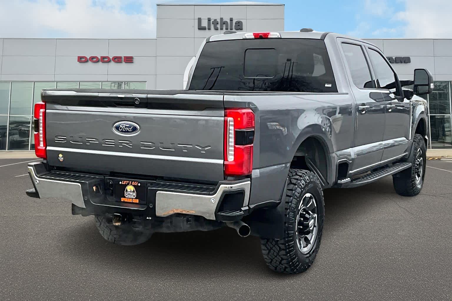 Thumbnail: 2024 Ford Econoline - 23