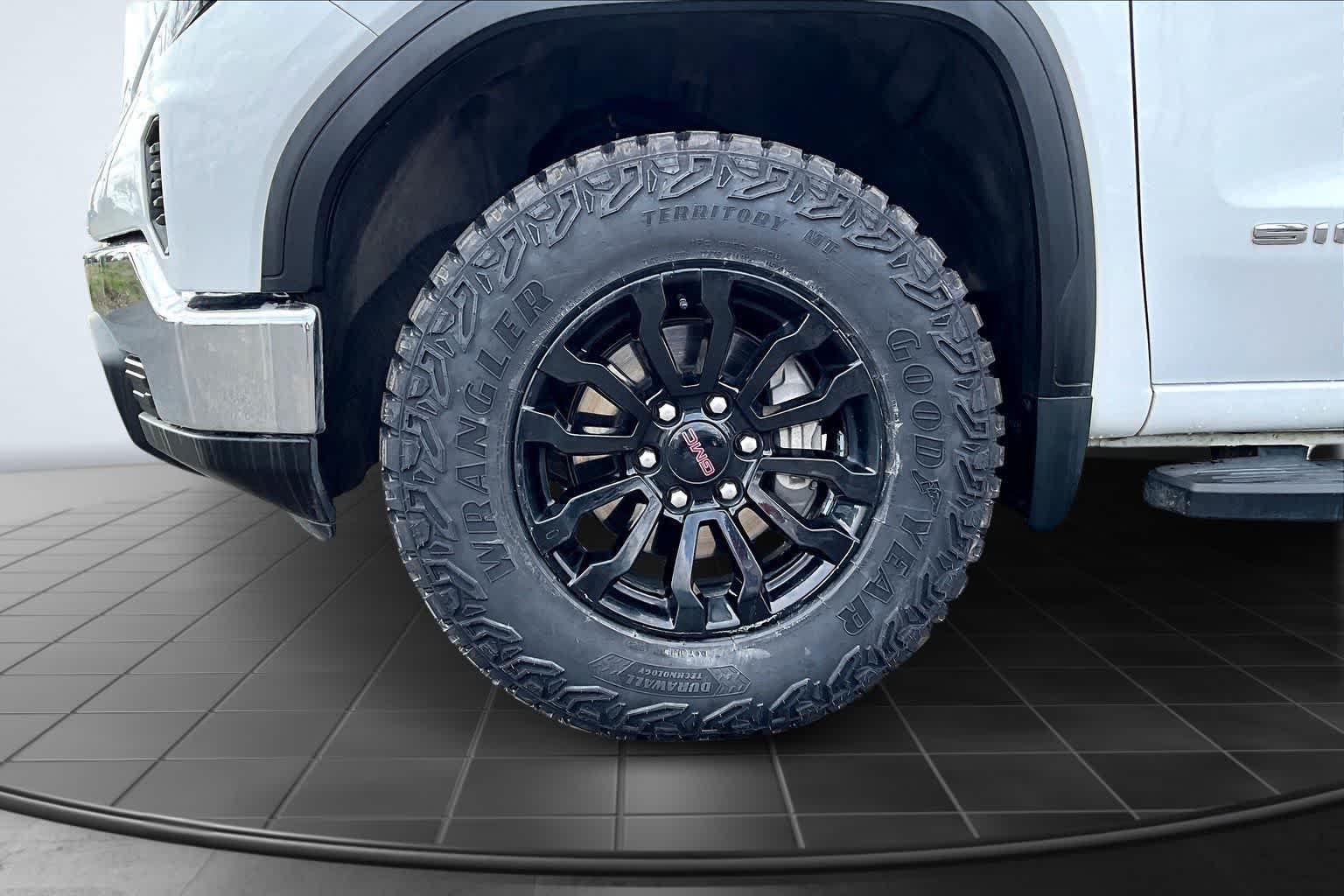 Thumbnail: 2023 GMC Sierra 1500 - 8