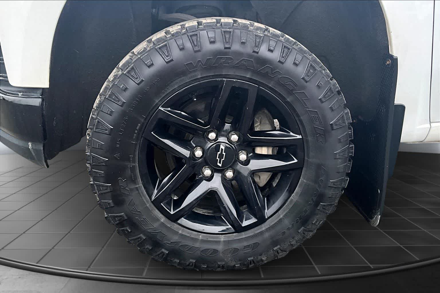 Thumbnail: 2021 Chevrolet Silverado 1500 - 8