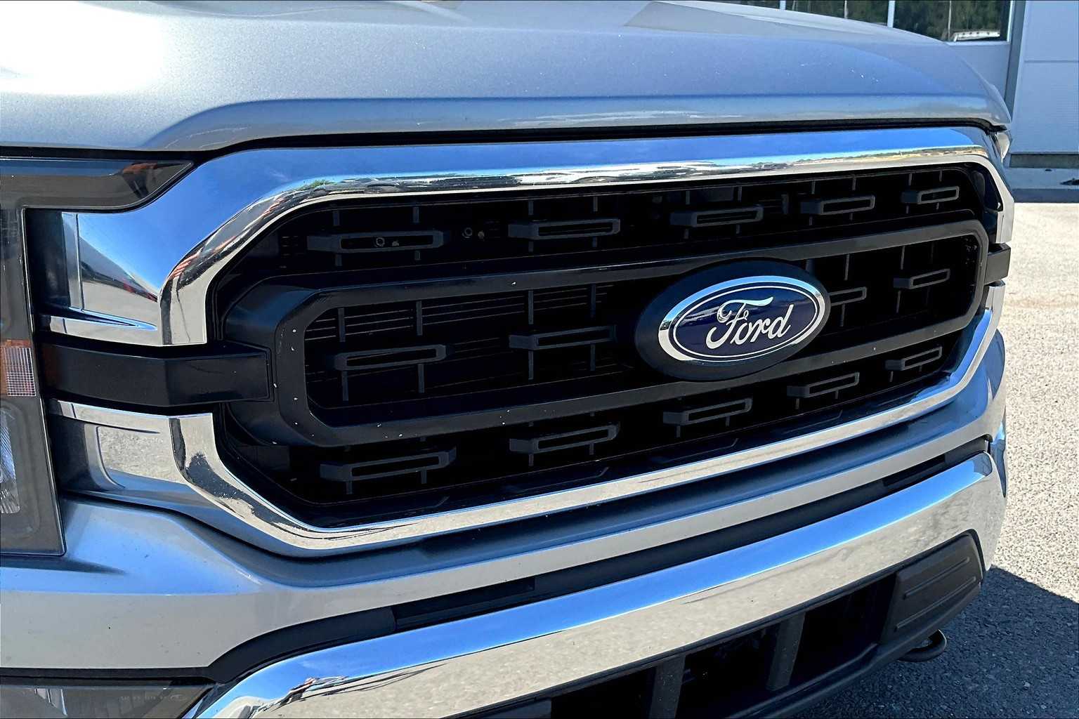 Thumbnail: 2023 Ford F-150 - 33