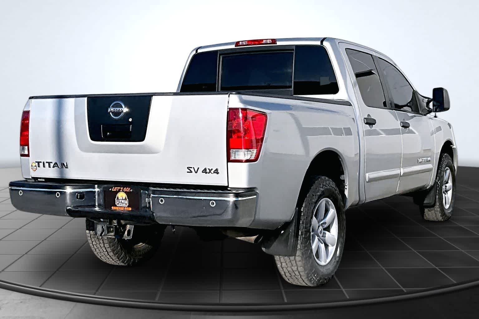 Thumbnail: 2012 Nissan Titan - 23